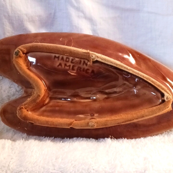 Mid Century Glazed Boomerang Ashtray - Picture 5 of 8